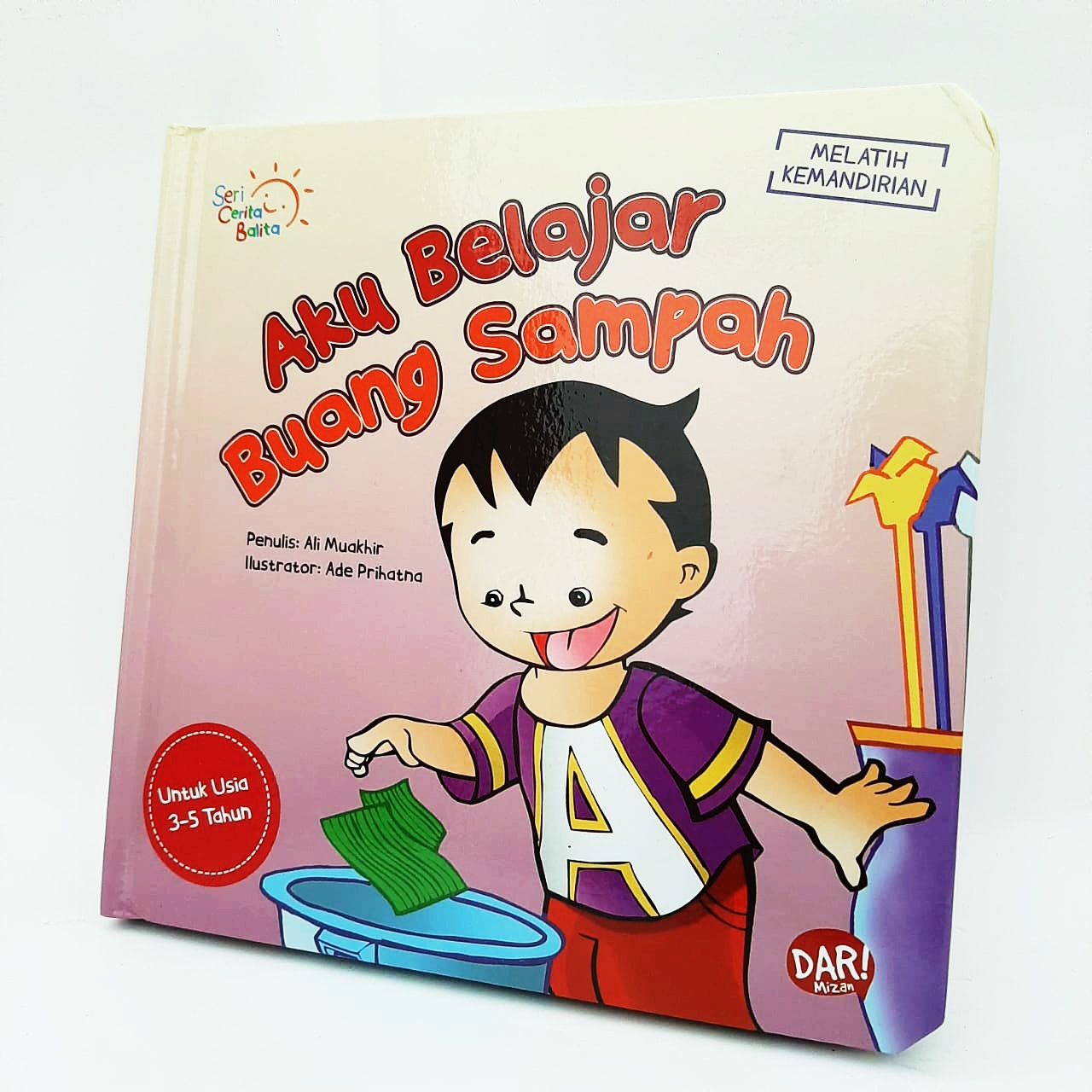 SCB: AKU BELAJAR BUANG SAMPAH (BOARDBOOK)
